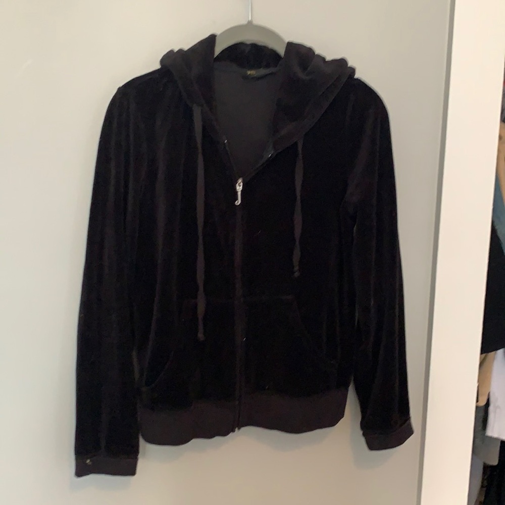Black juicy zip up